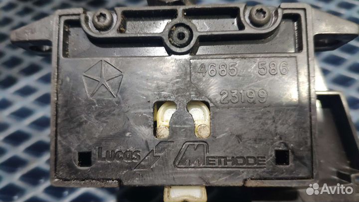 Переключатель подрулевой Dodge Caravan 3