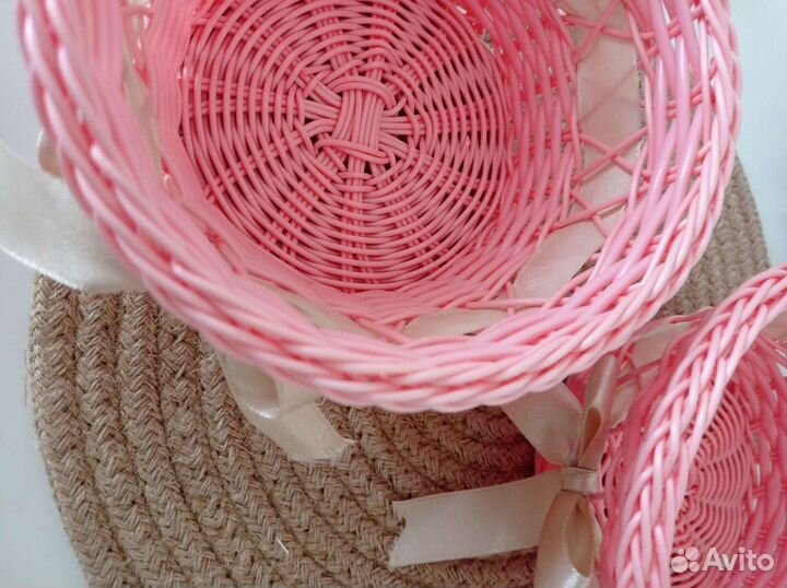 Корзинка декоративная