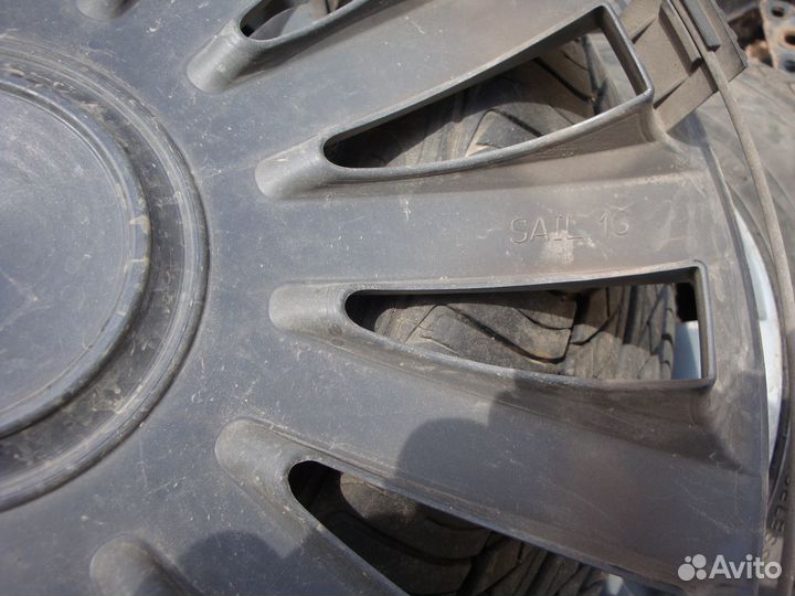 Пара колпаков хром Sail 16R