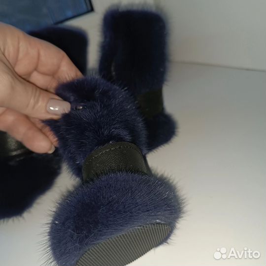 Обувь для собак мелких пород