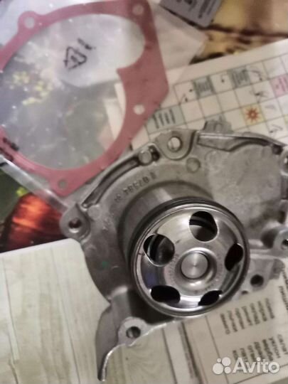 Водяная помпа рено каптур 2016г 2.0