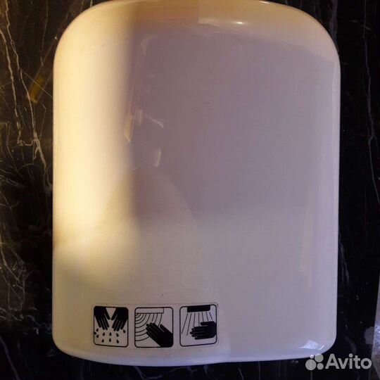 Сушилка рук