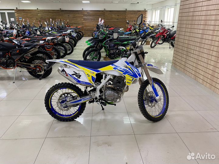 Мотоцикл Кроссовый Motoland TT 250 (172FMM) с птс