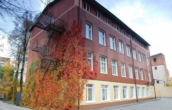 Продажа особняка 2110 м2