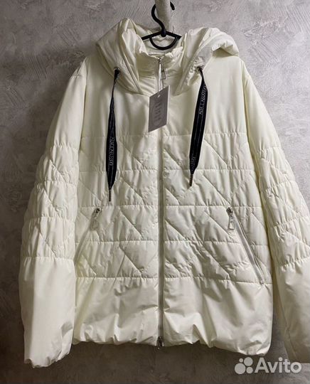Куртка демисезонная 50/52р новая