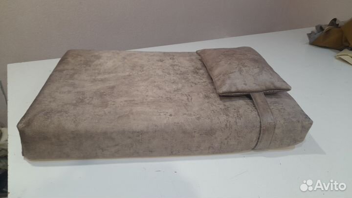 Лежанка для собак крупных пород