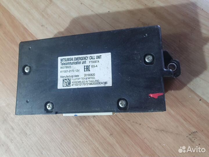 Блок экстренного вызова Mitsubishi Pajero Sport 3