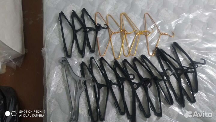 Вешалки плечики