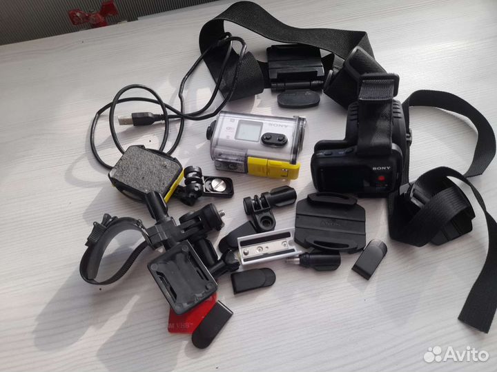 Экшн камера Sony hdr-as300