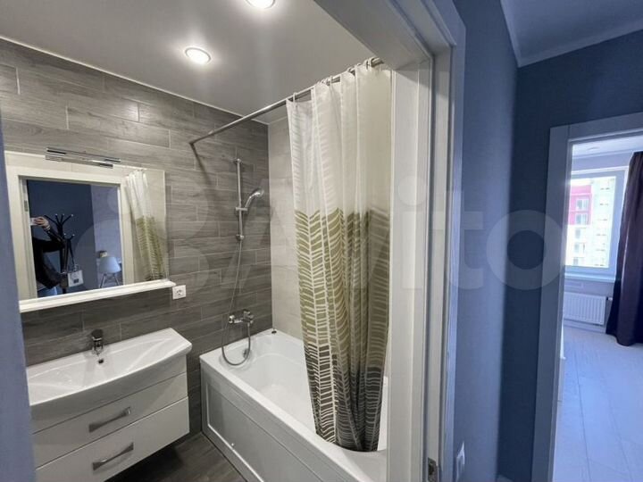 1-к. квартира, 40 м², 8/18 эт.