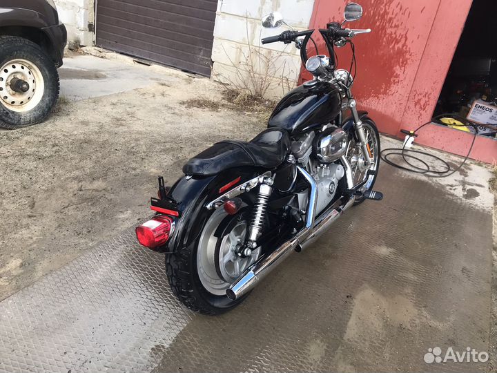 Harley Davidson sportster 883