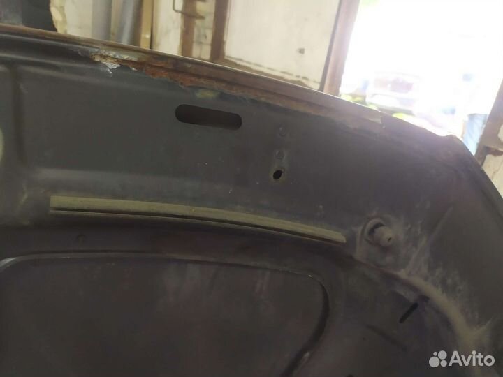 Капот passat b6