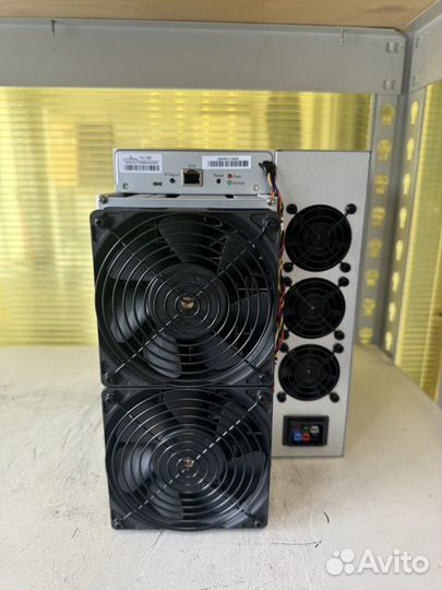 Bitmain Antminer T21 l90Th/с На гарантии 1 год