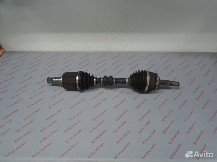 Nissan 39101-AV911 Вал приводной левый