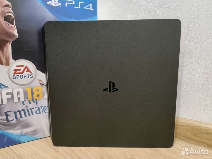 Sony Playstation 4 1000гб (1тб) +2 геймпада+Fifa