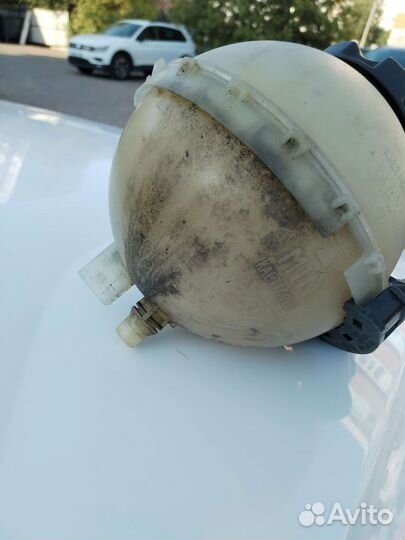 Расширительный бачок BMW 1 series (серии )