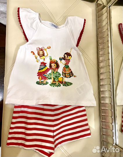 Купальник, новый, 98-104