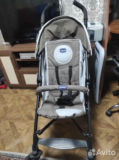 Прогулочная коляска chicco