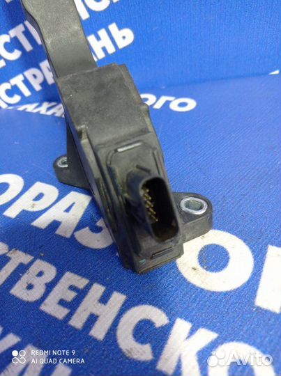 Педаль газа Toyota Rav4 кроссовер 2008