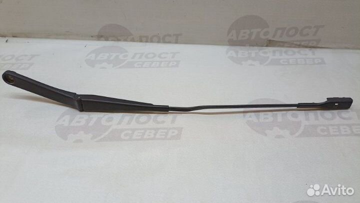 Поводок стеклоочистителя передний левый Audi A4 B8