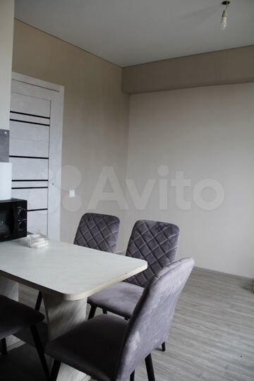 3-к. квартира, 85 м², 6/17 эт.