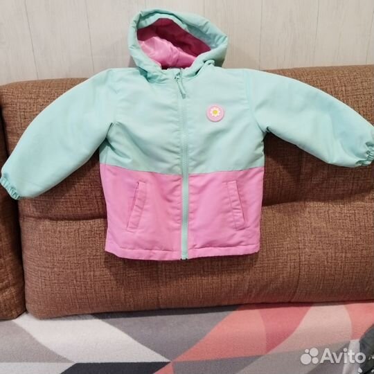 Ветровка для девочки