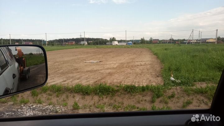Вспашка земли культиватор