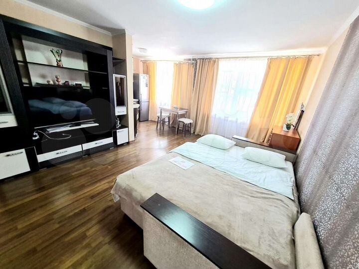 Квартира-студия, 33,2 м², 1/4 эт.