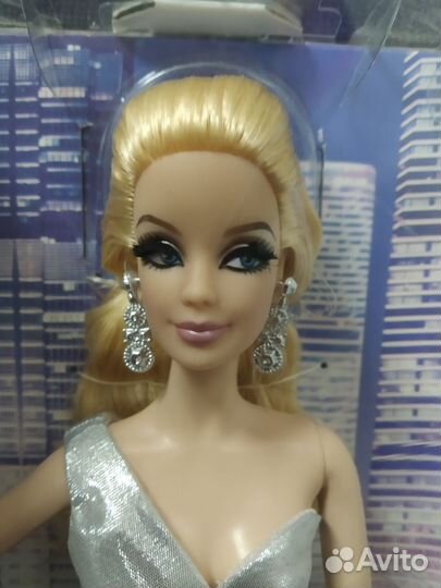 Кукла Barbie Look City Shine Silver Dress