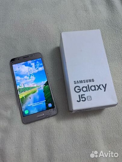 Samsung Galaxy J5 (2016), 2/16 ГБ