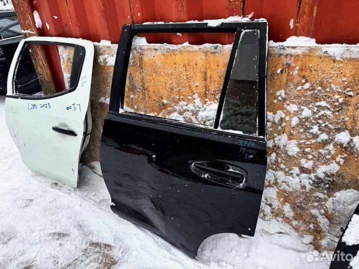 Дверь пассажирская Тайота Ланд Крузер Прадо 150