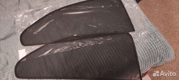 Автомобильные шторки на задние окна