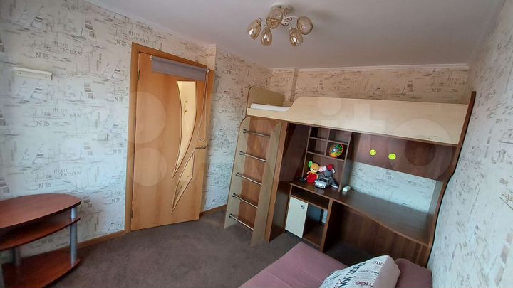 2-к. квартира, 55 м², 3/3 эт.