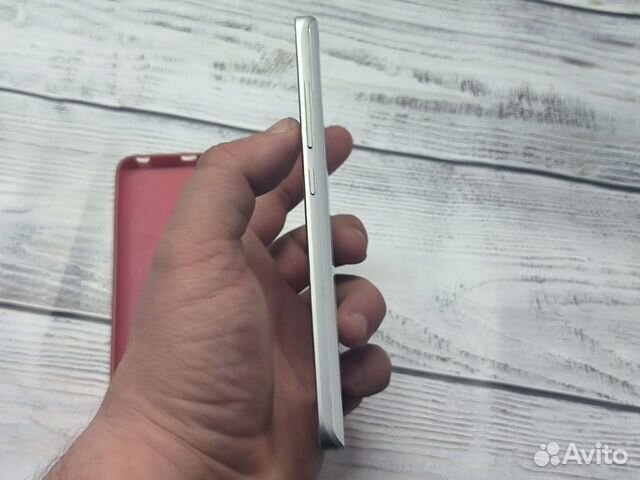 Xiaomi Mi 5, 3/64 ГБ объявление продам