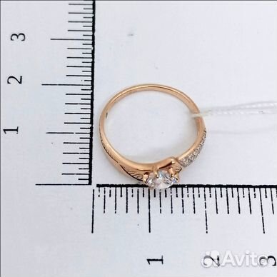 Золотое кольцо с фианитом 16,5р