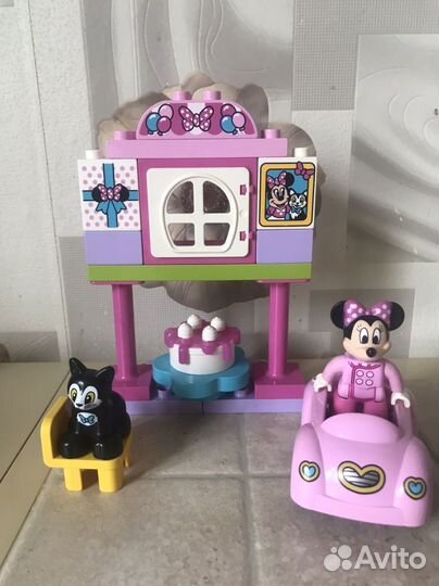 Lego дупло День рождение Минни