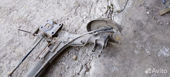 Задняя балка в сборе Ауди а4 б5 седан