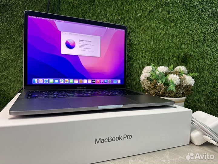 Apple MacBook Pro 2022 в отличном состоянии
