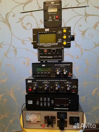 Распределитель питания MFJ-1116