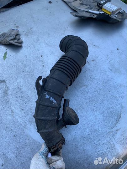 Патрубок воздушного фильтра Hyundai Santa Fe 2 CM