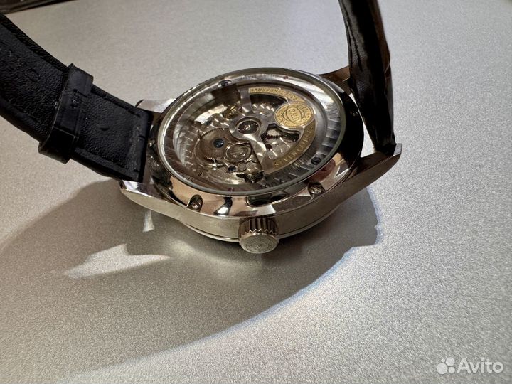 Мужские наручные часы механические