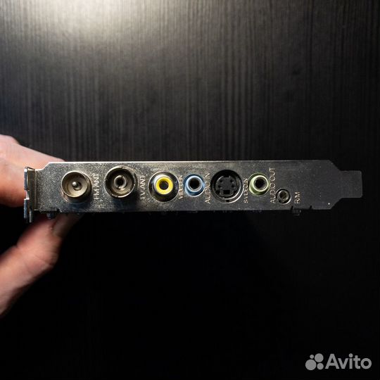 Тв-тюнер Genius PCI