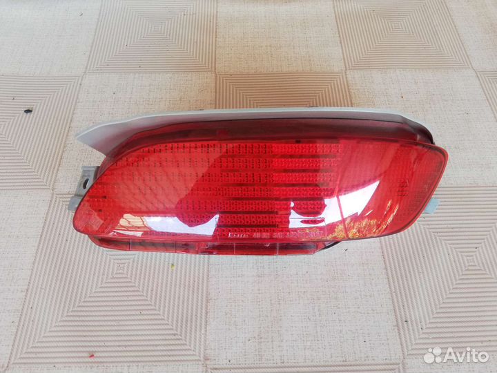 Фонарь задний Lexus RX330