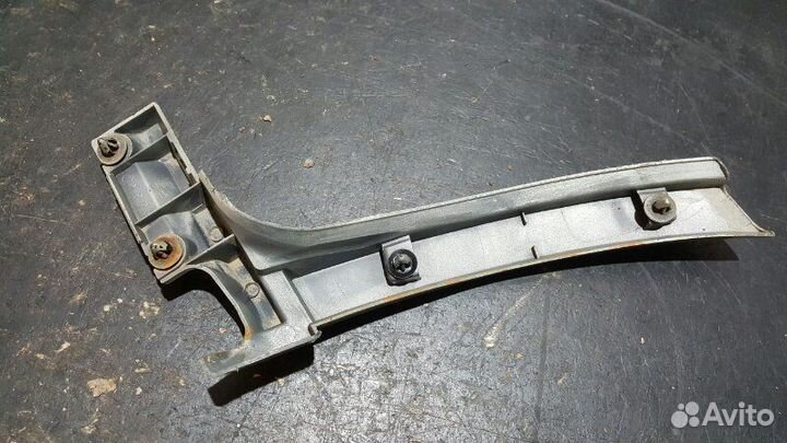 Накладка заднего крыла Subaru Forester SG5 EJ205