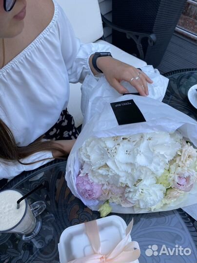 Бесплатная доставка цветов Сочи,Адлер, поляна