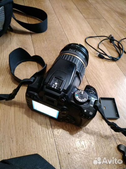 Зеркальный фотоаппарат