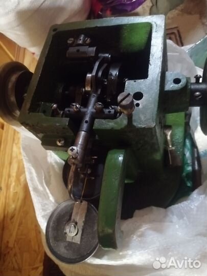 Скорняжная машина на запчасти или восстановление