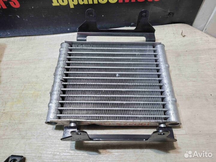 Радиатор АКПП Bentley Flying Spur W12 (4W)