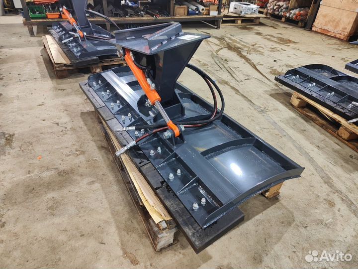 Отвал 1600 мм мех для Bucher CityCat 2020