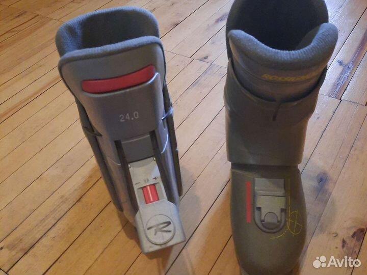 Горнолыжные ботинки